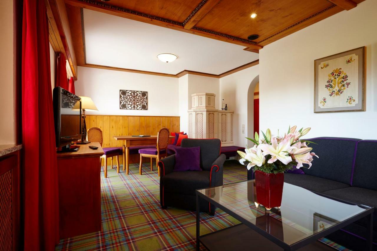 Relais & Chateaux Gut Steinbach Hotel Chalets Spa Райт-им-Винкль Экстерьер фото